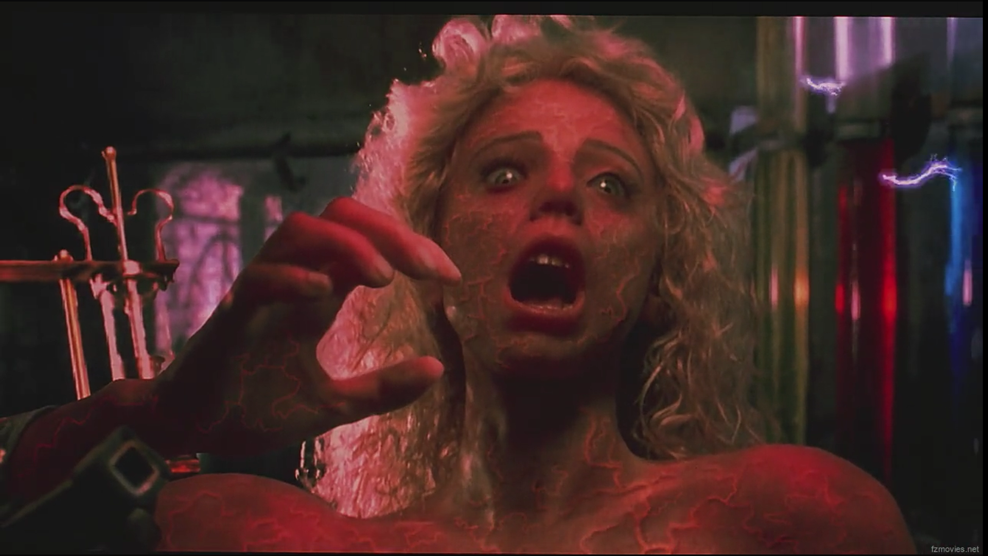 Extrait Le masque de Cire en DVD et combo BRD/DVD